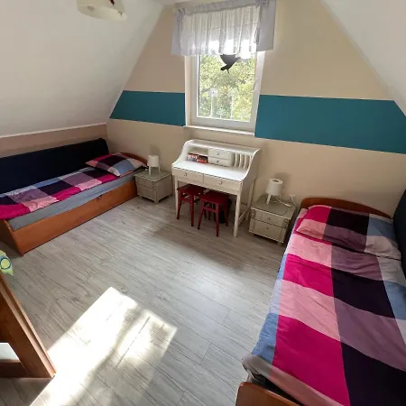 Kaszuby- Caloroczny Nad Jeziorem Gowidlinskim Vakantiehuis *