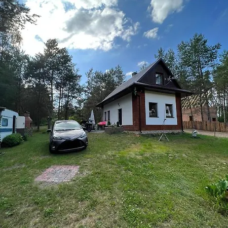 Holiday home Kaszuby- Caloroczny Nad Jeziorem Gowidlinskim