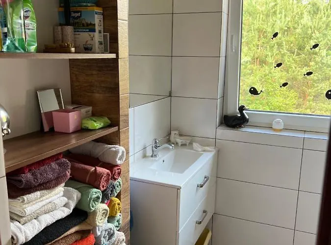 Kaszuby- Caloroczny Nad Jeziorem Gowidlinskim Суленчино